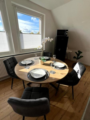 WD Living Wooden Black and White inkl Parkplatz